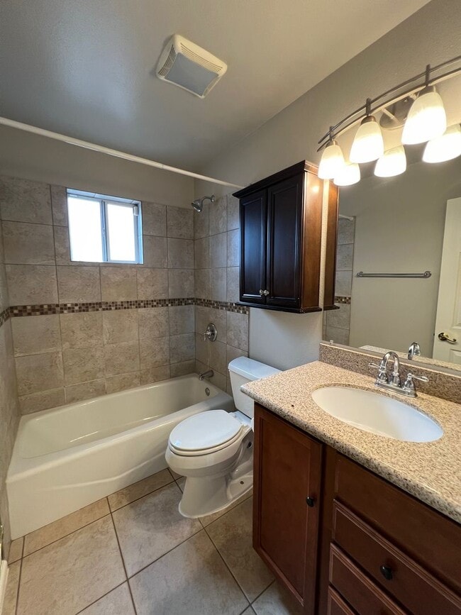 Building Photo - 3 bedroom home in Tempe