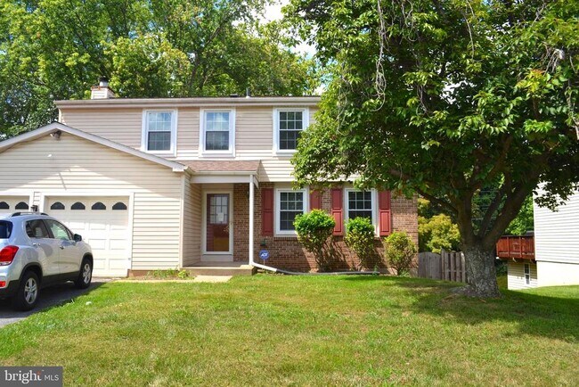Building Photo - 16570 Sioux Ln