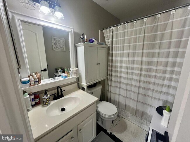 Building Photo - 3847 Watkins Mill Dr