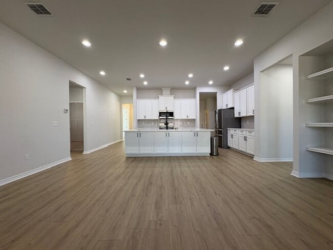 Building Photo - GORGEOUS NEWER HOME NEAR OSO BAY PRESERVE - MILITARY SPECIAL!