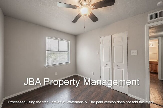 Building Photo - 1761 Belshire-