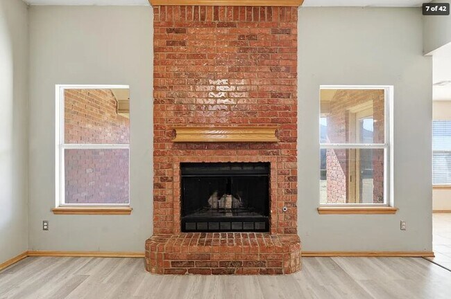 Building Photo - 2204 NW 157th St
