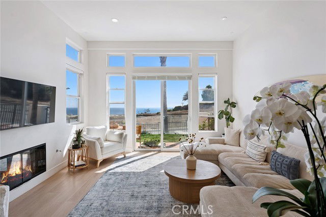 Building Photo - 6410 Lunita Rd