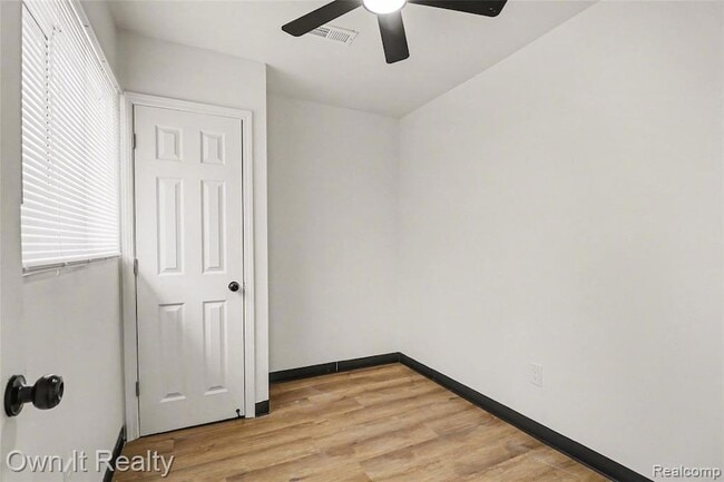 Building Photo - 13031 Joy Rd