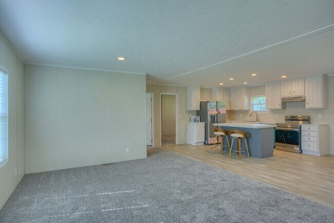 Building Photo - 1118 Old Tar Landing Rd