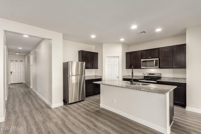 Building Photo - 11204 W Mobile Ln