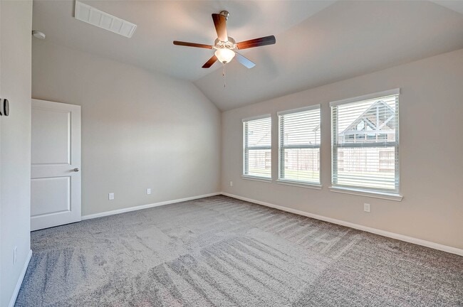 Building Photo - 24010 Barnett Overlook