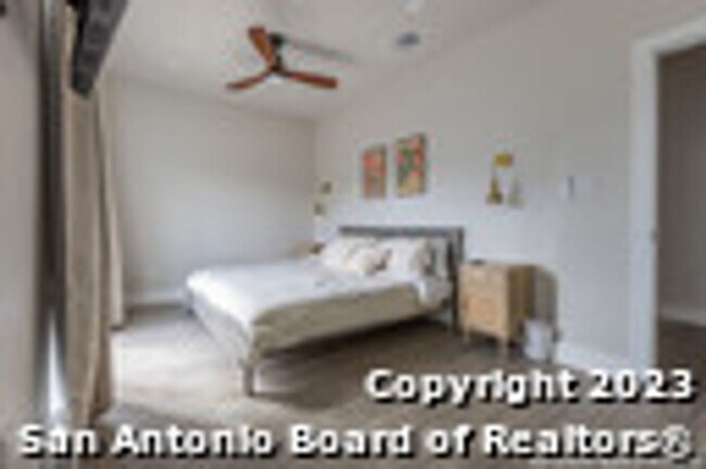 Building Photo - 343 Porter St