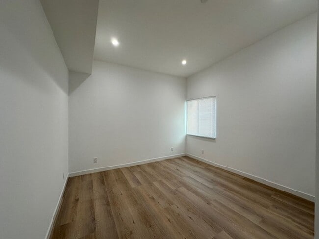 Building Photo - Completely remodeled 4+2 sprawled across a charming street in a beautiful pocket of Reseda