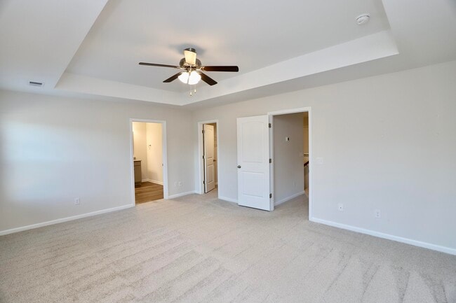 Building Photo - 1960 Barnhart Dr