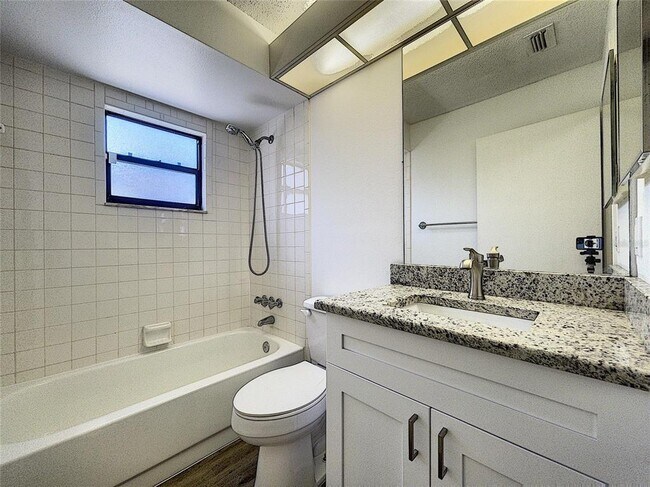 Building Photo - 4181 Glade Rd