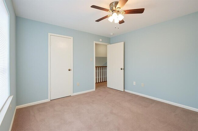 Building Photo - 54 S Cobble Hill Cir