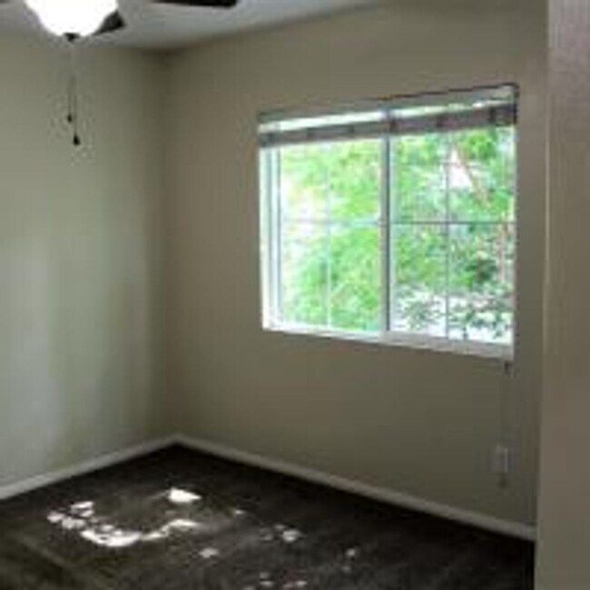 Building Photo - 29178 Portland Ct
