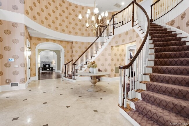 Building Photo - 5 Rock Shelter Rd