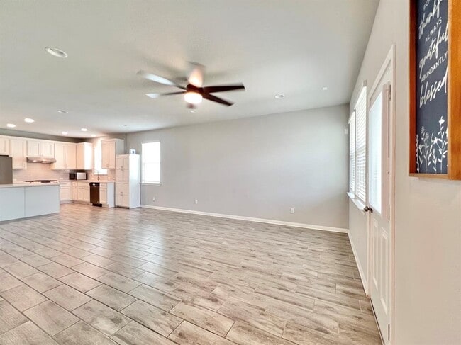 Building Photo - 1841 Harvest Knoll Ln