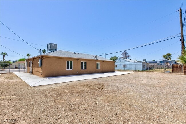 Building Photo - 4218 Fulton Pl