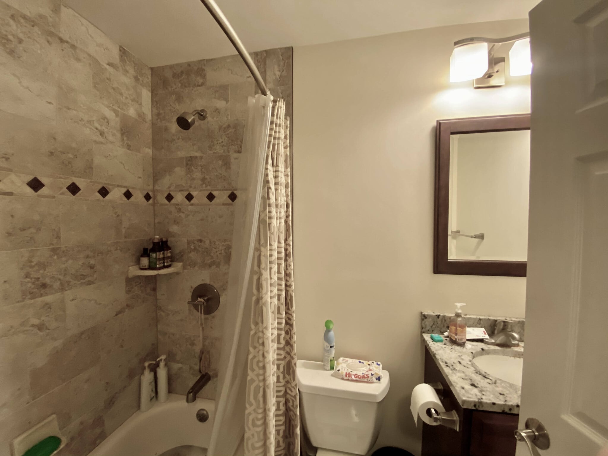 Building Photo - 1029 Tremont St