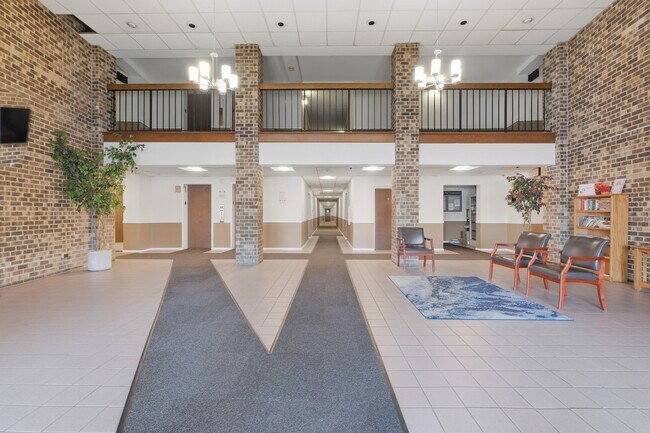 Building Photo - 1463 Mercury Dr