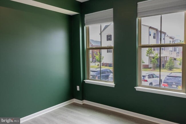 Building Photo - 3781 Vly Frd Wy