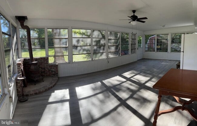 Building Photo - 106 Township Line Rd