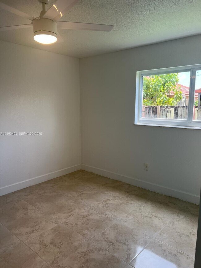 Building Photo - 2670 W 76th St