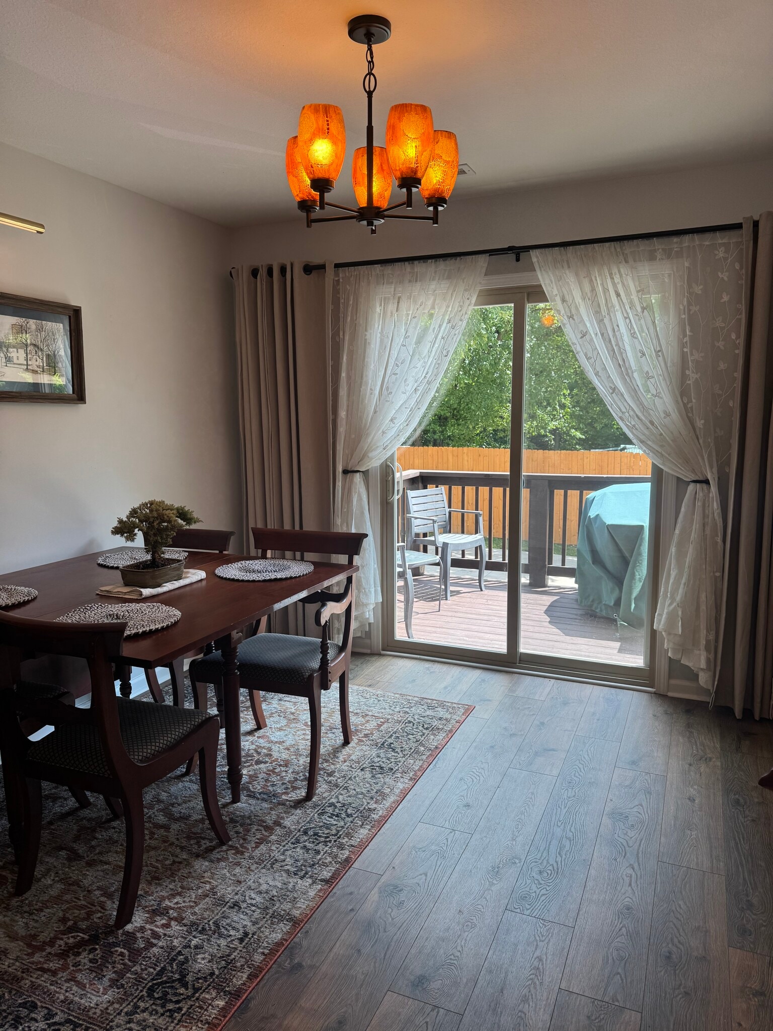 Dining Space - 704 Crossland Ave