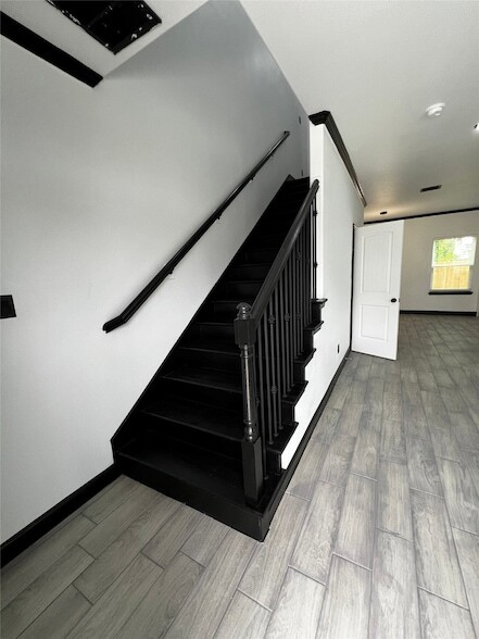 Building Photo - 4737 Reed Rd