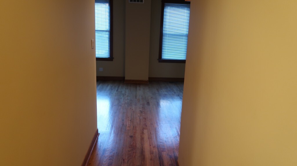Building Photo - 1357 N Ashland Ave