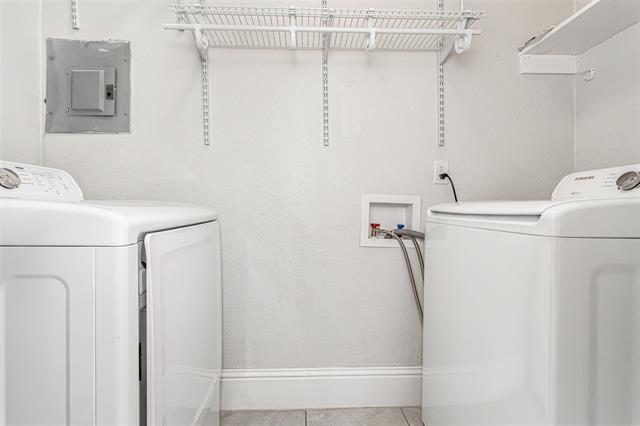 Building Photo - 4719 Junius St