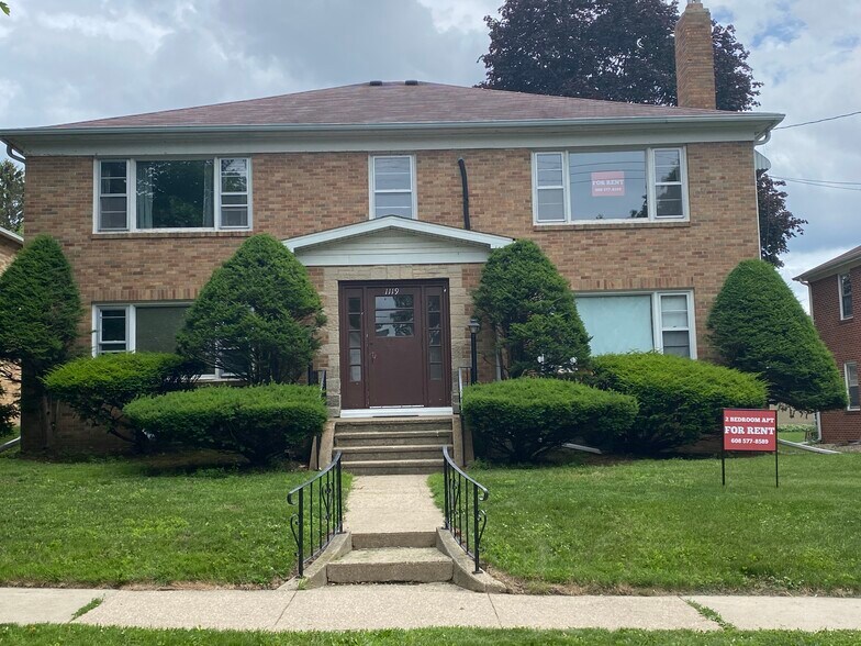 Primary Photo - 1119 Chandler St