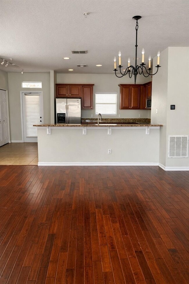 Building Photo - 1525 Cloverbay Ln