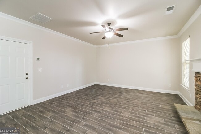 Building Photo - 886 Rainsong Way