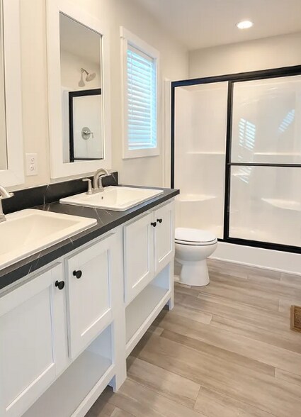 Building Photo - 17054 Coventry Ln