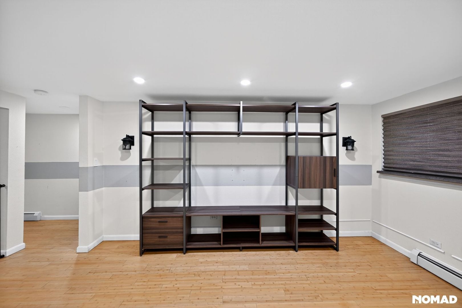 Building Photo - 20 S Logan St