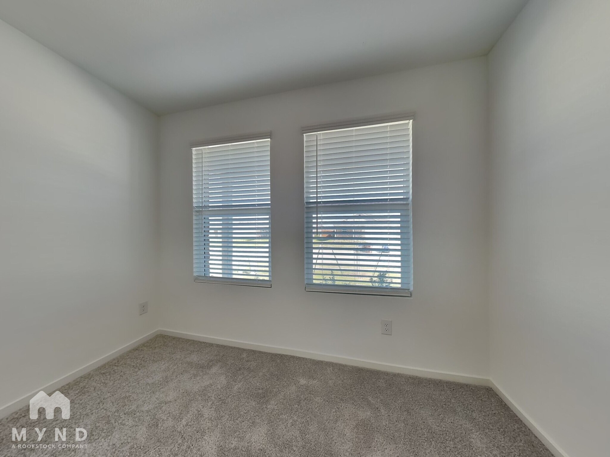 Building Photo - 1836 Javelina St