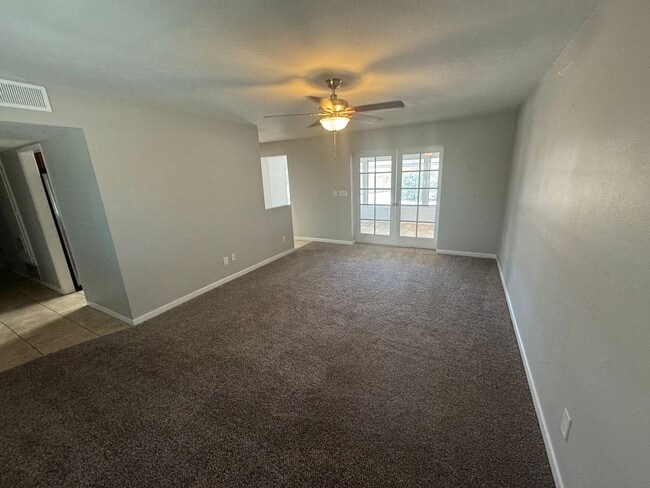 Building Photo - 2 Bedroom - 2 Bath - 1400 Sq. Ft. Home - 55+ Community in Sun City