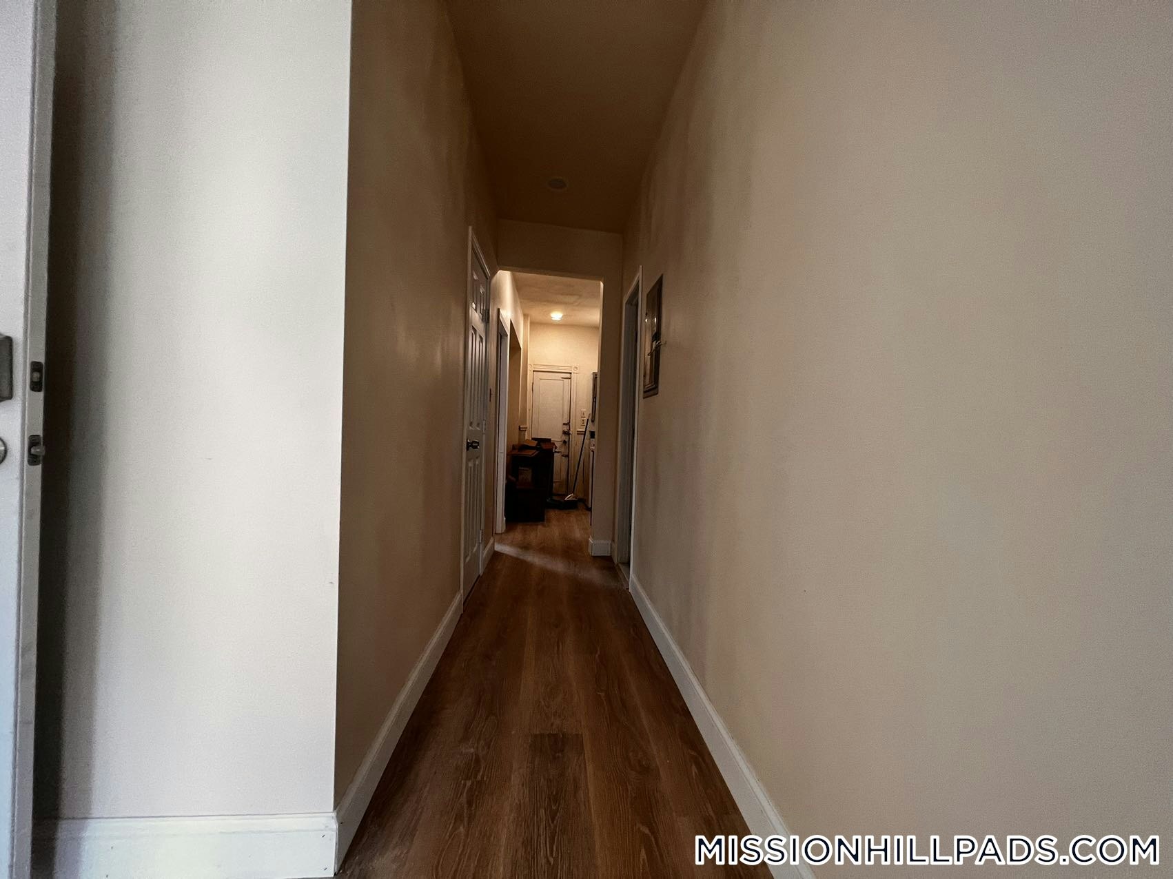 Building Photo - 127 Harrishof St