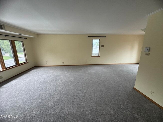 Building Photo - 5404 4th Ave