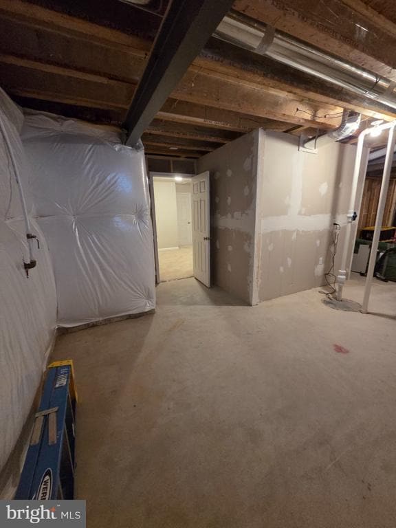 Building Photo - 31 Wavyleaf Dr