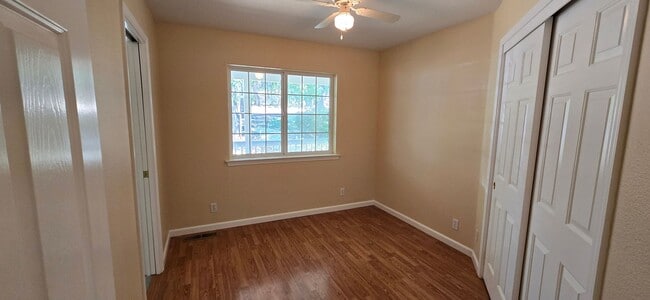 Building Photo - 10275 Owl Rd