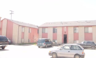 Primary Photo - 137-139 McClure Ave