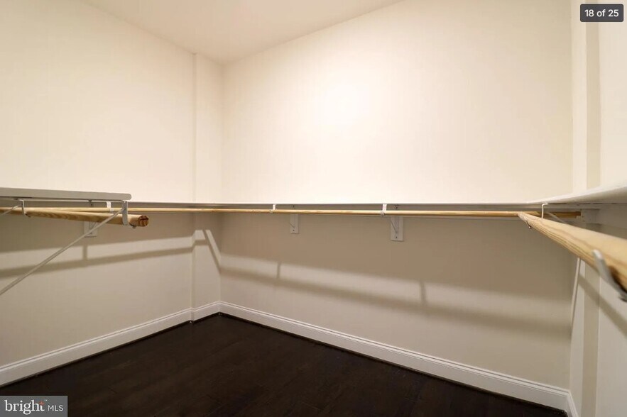 Building Photo - 23631 Havelock Walk Ter