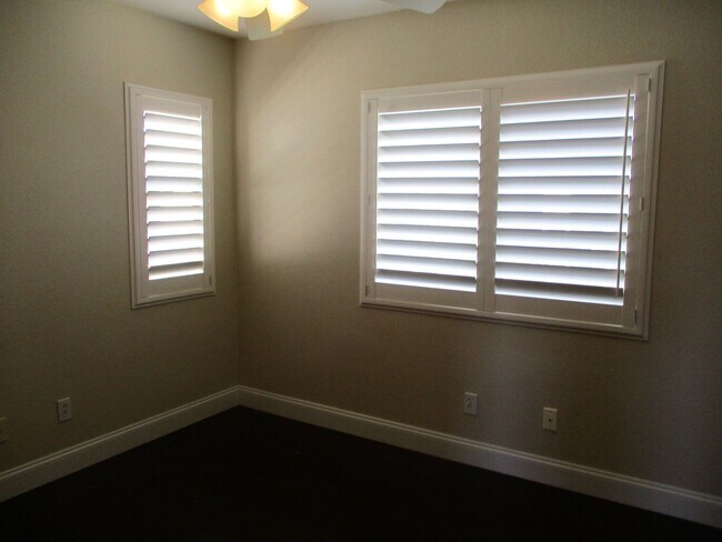 Building Photo - Desirable Chula Vista 4 Bdr 3 Bath Beautiful Home