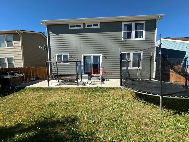 Building Photo - 5528 Lewiston Ct