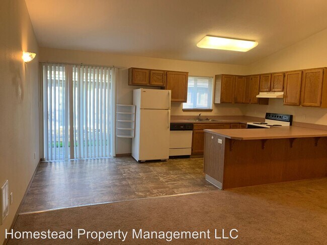 Building Photo - 286-294 Stadium Dr N