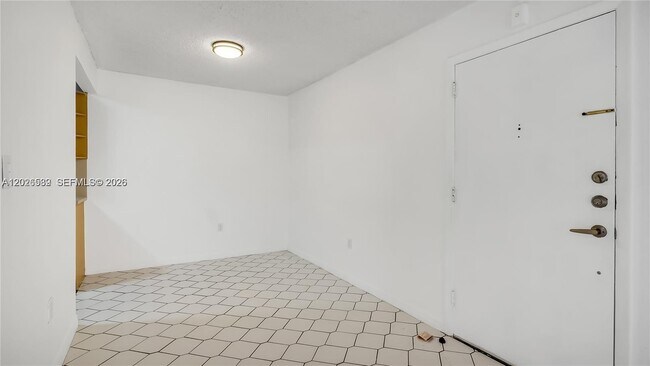 Building Photo - 7231 Miami Lakes Dr