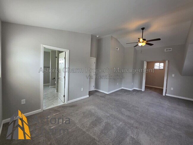 Building Photo - 3909 Fleetwood Ave