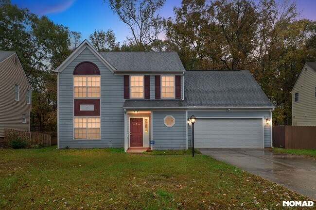 Primary Photo - Charming 3BR House with Big bonus room ove...