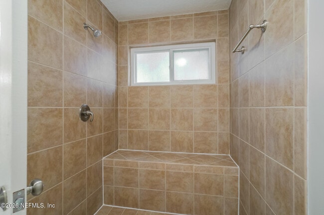 Building Photo - 10030 Huntington Forest Blvd E