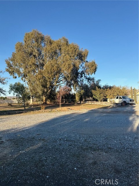 Building Photo - 16100 Navajo Rd